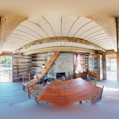 Jolly Cabin in Pioneer Farms