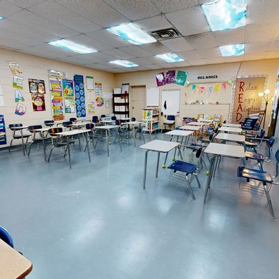 6th Grade Classroom in Bayou Academy