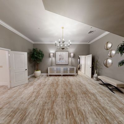 Library Bridal Suite in Amore Venue