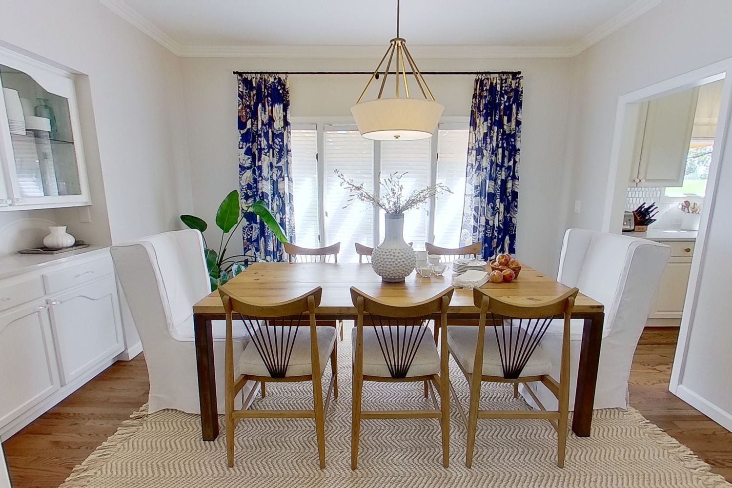 Tour Peggy's Home from peggyhaddadinteriors on Openhaus